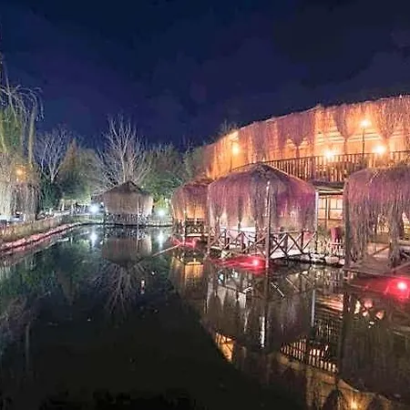 Otel Otantik Tas Ev